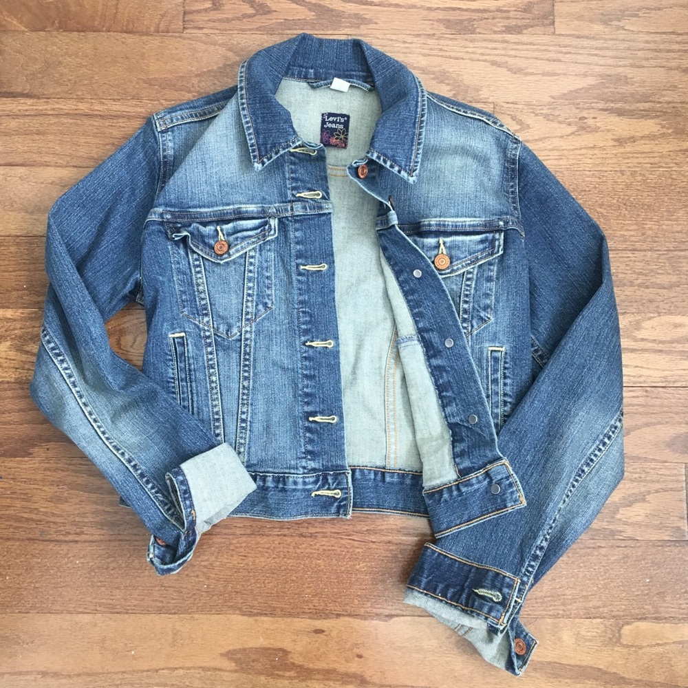 Levi's jeans: blue jean jacket! NWOT